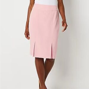 Evan Picone Soft Pink Pencil Skirt